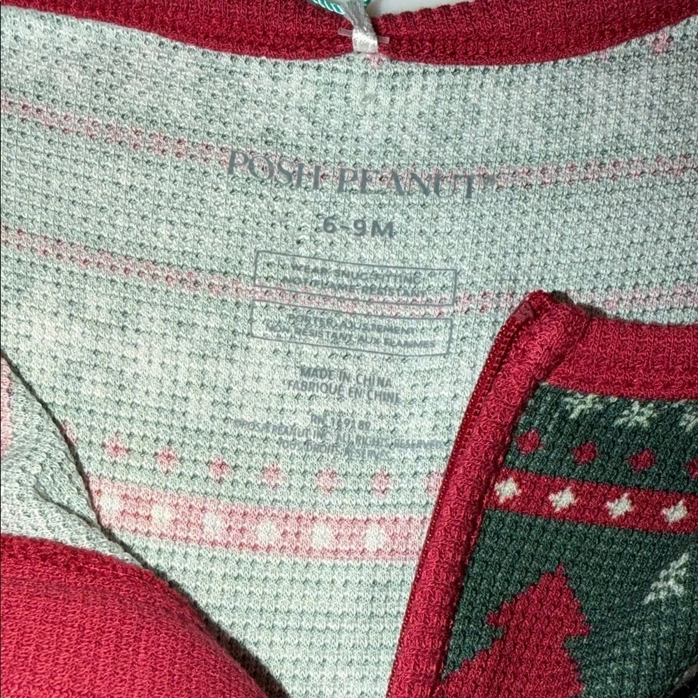 NWT Posh Peanut Red and Green Holiday Convertible Footie